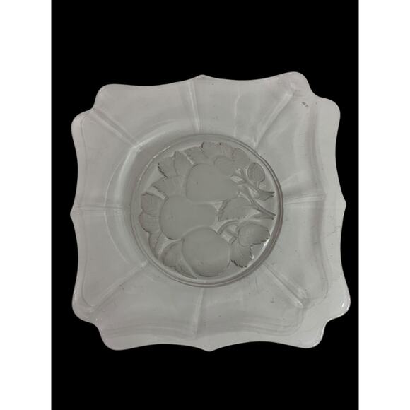 Intaglio Fruit Imperial Glass 1970s Clear Torte Plate. 11.25 Inches - Picture 4 of 7